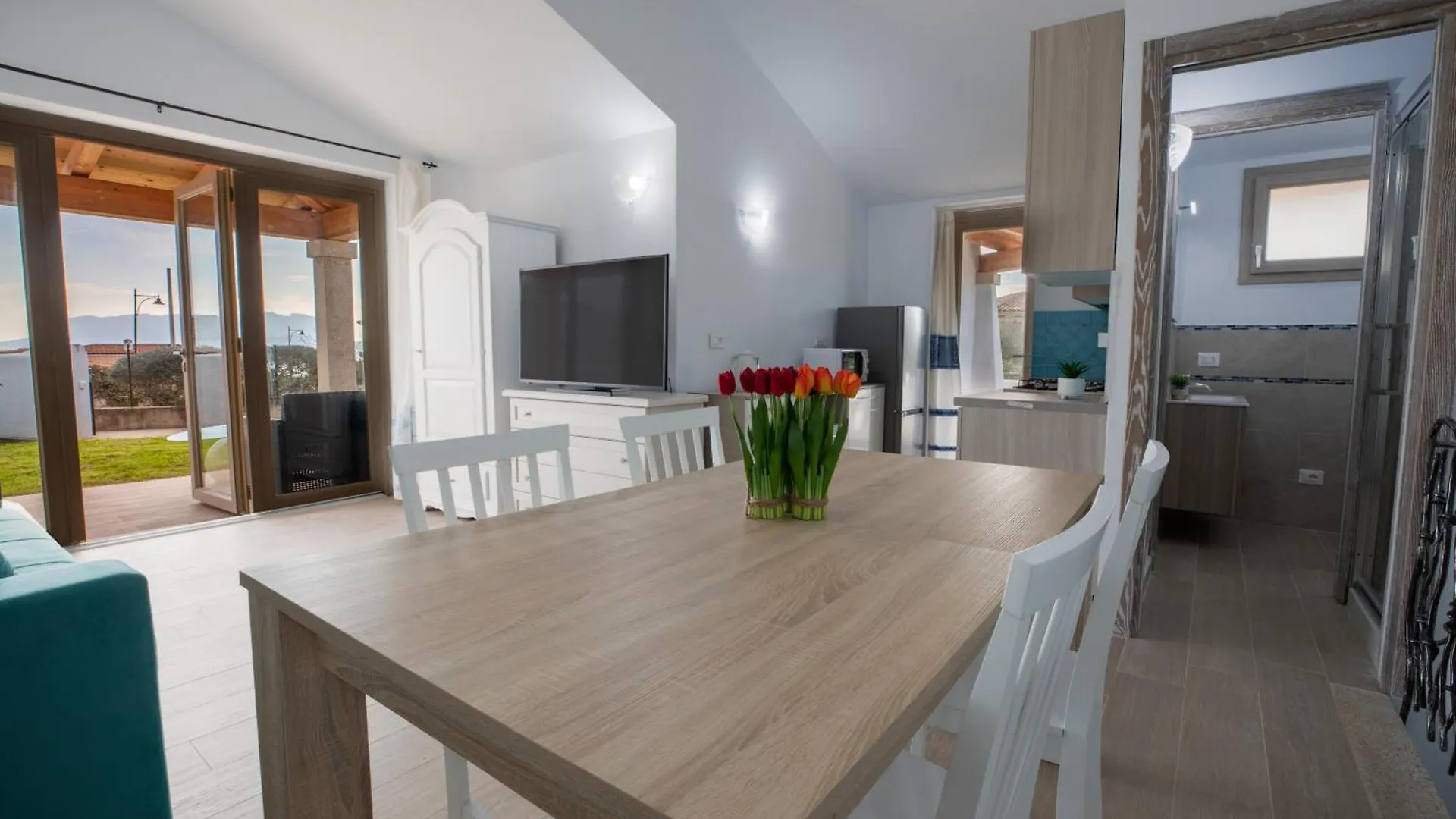 Sea View House 6 Βίλα Όλμπια 0*,  Ιταλία